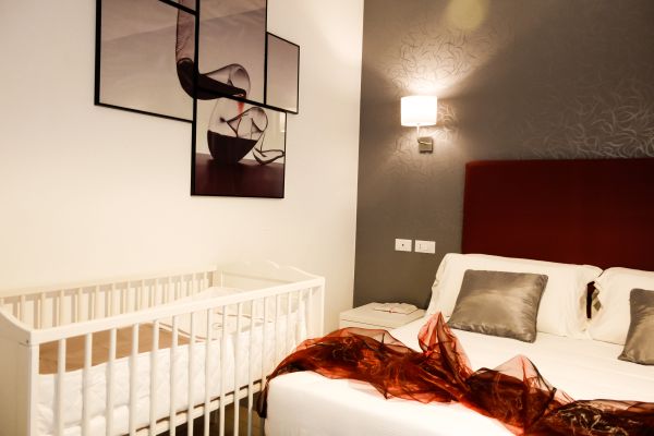 Rossovino Hotel (Como)